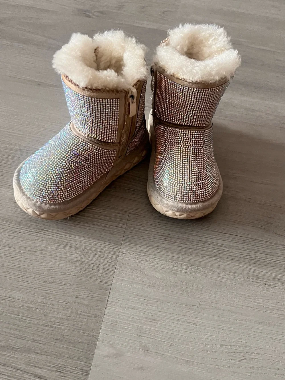 Girls Sparkle Faux-Fur Lined Winter Boots - Iridescent Pink